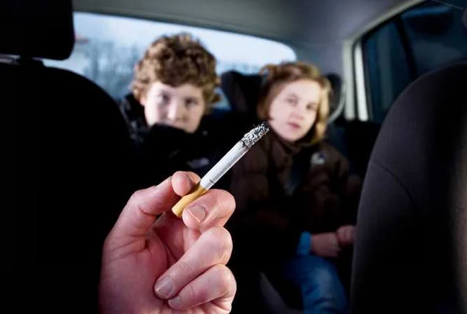 Курение родителей: фактор риска