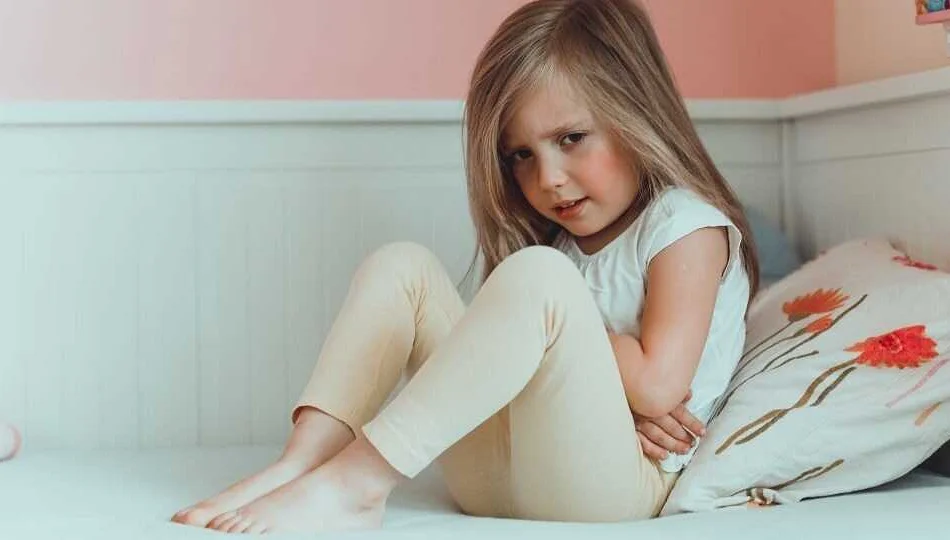 Как помочь ослабленному организму при сальмонеллезе у детей?
